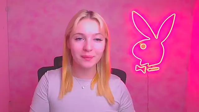 Milka kiss  online show from 10/30/25, 12:39