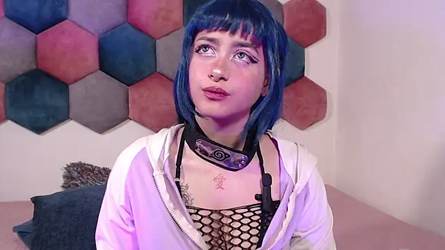 Snapshot of liz-beths chatting on 02/13/25, 02:20 liz-beths online show from 02/13/25, 02:20