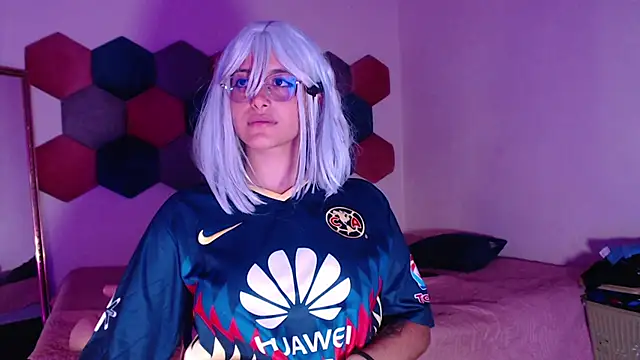 Snapshot of liz-beths chatting on 03/16/25, 12:01 liz-beths online show from 03/16/25, 12:01