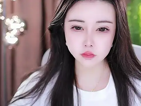 Qiaoqiao  online show from 02/11/25, 07:38