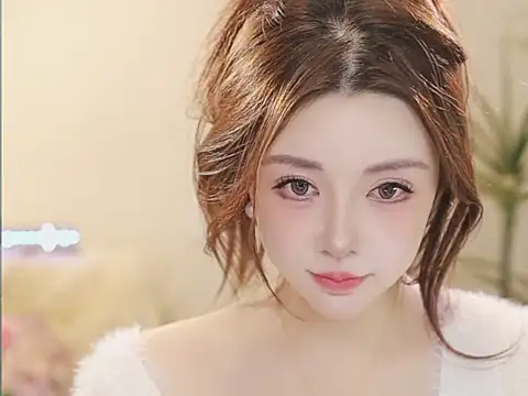 Snapshot of Qiaoqiao_ chatting on 03/18/26, 10:29 Qiaoqiao online show from 03/18/26, 10:29
