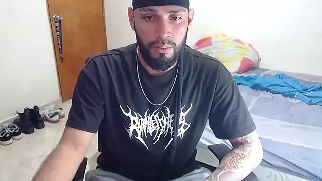 Snapshot of samir_music chatting on 09/18/25, 11:18 samir music online show from 09/18/25, 11:18