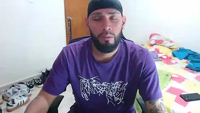 Snapshot of samir_music chatting on 09/27/25, 11:21 samir music online show from 09/27/25, 11:21