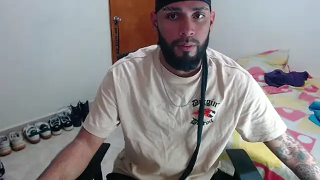 Snapshot of samir_music chatting on 09/29/25, 11:09 samir music online show from 09/29/25, 11:09