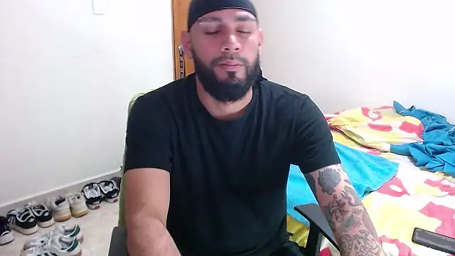 Snapshot of samir_music chatting on 10/02/25, 12:01 samir music online show from 10/02/25, 12:01