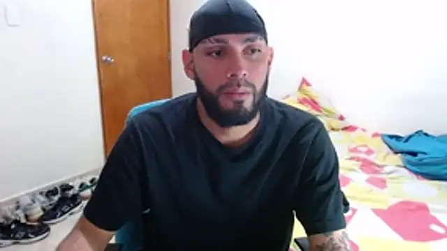 Snapshot of samir_music chatting on 10/16/25, 03:07 samir music online show from 10/16/25, 03:07