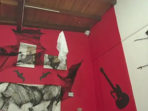 Snapshot of ysabel_sanchez4 chatting on 11/04/25, 09:25 ysabel sanchez4 online show from 11/04/25, 09:25