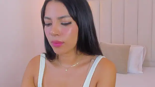 kosmic Angel online show from 02/02/26, 01:54