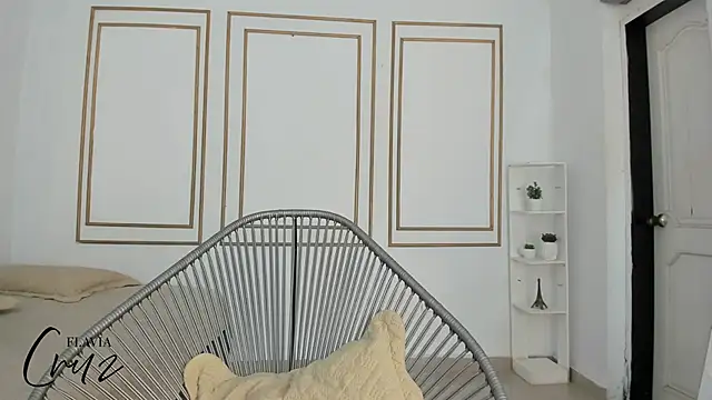 Snapshot of flavia_cruz chatting on 09/18/25, 07:27 flavia cruz online show from 09/18/25, 07:27