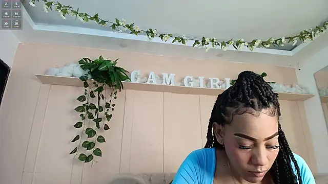 Snapshot of flavia_cruz chatting on 09/30/25, 07:30 flavia cruz online show from 09/30/25, 07:30