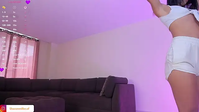 Snapshot of sharonmiller_2_ chatting on 03/25/26, 06:36 sharonmiller 2 online show from 03/25/26, 06:36