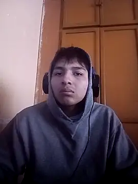 LoganFinds online show from 11/23/25, 01:55