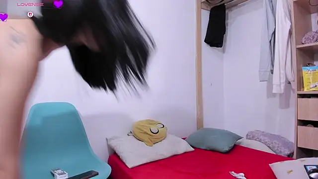 LilitRobins online show from 01/13/26, 07:52