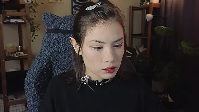 alicekiit online show from 12/14/25, 04:51