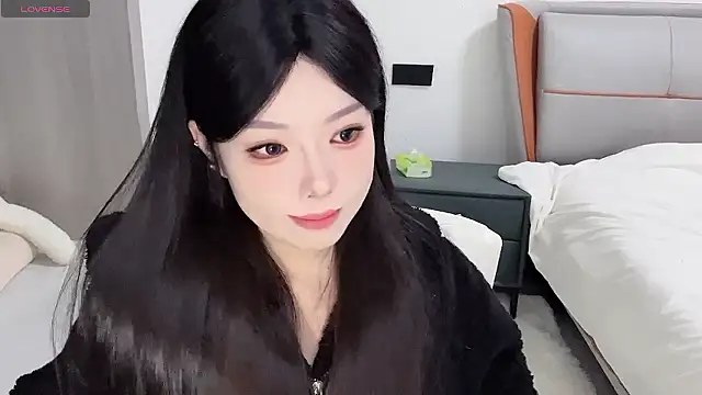 Q-ing online show from 12/03/24, 01:08