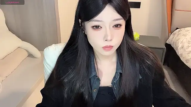 Q-ing online show from 12/13/24, 05:10