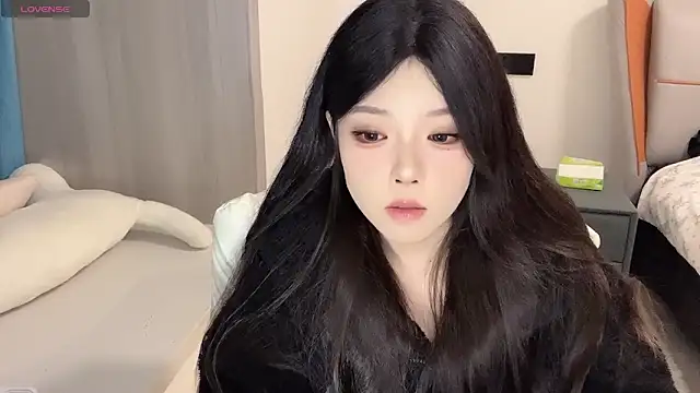 Q-ing online show from 12/24/24, 03:16