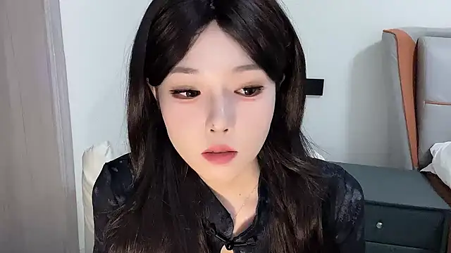 Q-ing online show from 02/15/25, 04:56