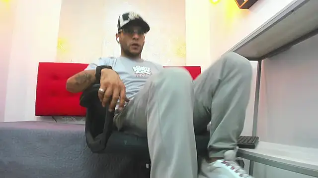 Andrey u92 online show from 12/04/25, 07:55