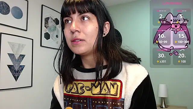 Snapshot of amy_adams1 chatting on 02/10/26, 04:27 amy adams1 online show from 02/10/26, 04:27