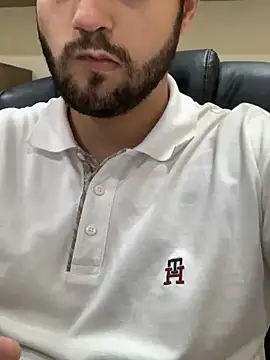 Snapshot of smithrosinha chatting on 02/25/25, 05:15 smithrosinha online show from 02/25/25, 05:15