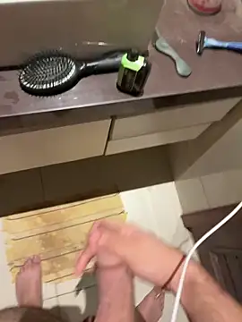 Snapshot of smithrosinha chatting on 11/04/25, 05:06 smithrosinha online show from 11/04/25, 05:06