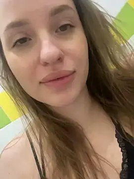 Snapshot of EdnaBradley chatting on 02/12/25, 07:56 EdnaBradley online show from 02/12/25, 07:56