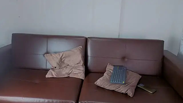 Snapshot of Mariana_Lu chatting on 02/12/26, 09:48 Mariana Lu online show from 02/12/26, 09:48