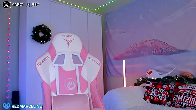 Snapshot of meowceline chatting on 12/14/24, 07:51 meowceline online show from 12/14/24, 07:51