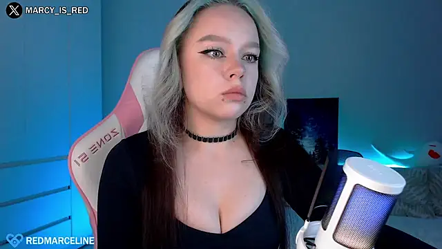 Snapshot of meowceline chatting on 02/18/25, 05:10 meowceline online show from 02/18/25, 05:10