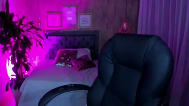 Xisu  online show from 12/19/24, 04:13