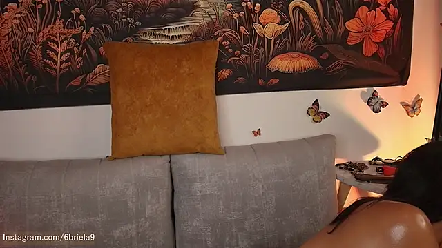 Snapshot of 6Briela9_ chatting on 03/03/26, 11:21 6Briela9 online show from 03/03/26, 11:21