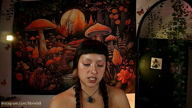 Snapshot of 6Briela9_ chatting on 03/12/26, 01:06 6Briela9 online show from 03/12/26, 01:06