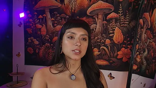 Snapshot of 6Briela9_ chatting on 04/11/26, 08:51 6Briela9 online show from 04/11/26, 08:51