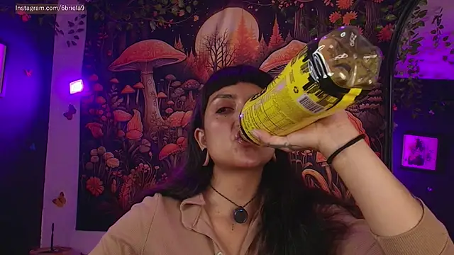 Snapshot of 6Briela9_ chatting on 04/16/26, 06:25 6Briela9 online show from 04/16/26, 06:25