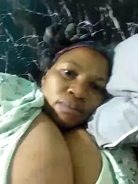 Snapshot of Bustyslave48 chatting on 09/09/25, 04:01 Bustyslave48 online show from 09/09/25, 04:01