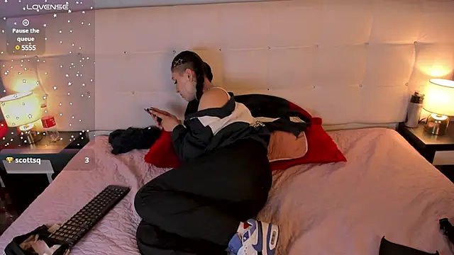 Cintya Kros online show from 01/16/25, 04:07