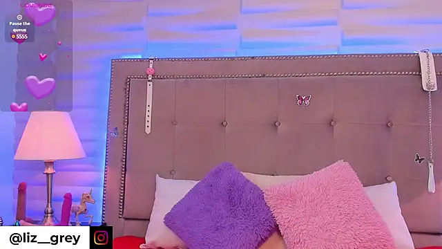 Liz grey  online show from 01/10/25, 09:10