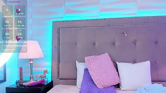 Liz grey  online show from 01/26/25, 06:49