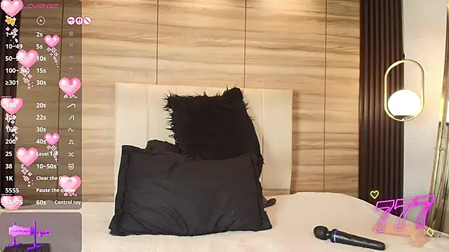 Snapshot of danika_mori1 chatting on 03/03/26, 03:12 danika mori1 online show from 03/03/26, 03:12