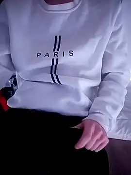 Snapshot of gostos__oo chatting on 12/21/24, 11:13 gostos  oo online show from 12/21/24, 11:13