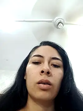 Snapshot of NicoleEsposito chatting on 04/25/26, 12:41 NicoleEsposito online show from 04/25/26, 12:41