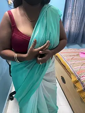 Snapshot of sajeetha chatting on 02/11/25, 08:48 sajeetha online show from 02/11/25, 08:48