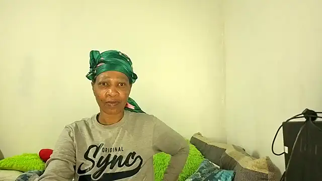 MidnightPassionxx online show from 05/08/26, 10:31