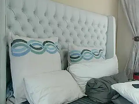 Carocurvy online show from 03/13/25, 09:32