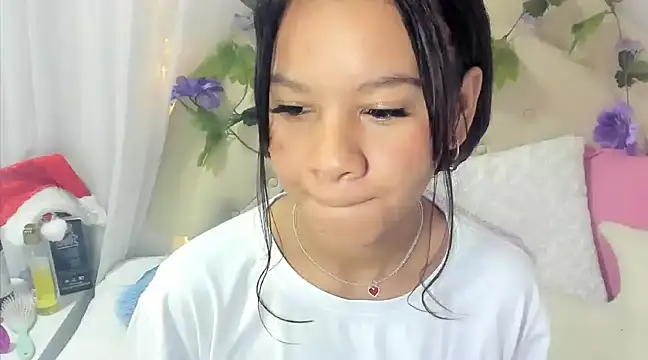 brithany rousee online show from 12/24/24, 12:11