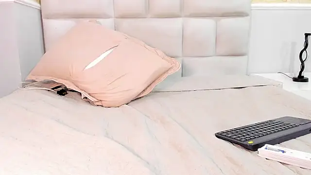 BruceNixon online show from 02/11/25, 11:01