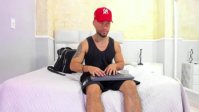 BruceNixon online show from 02/21/25, 08:38