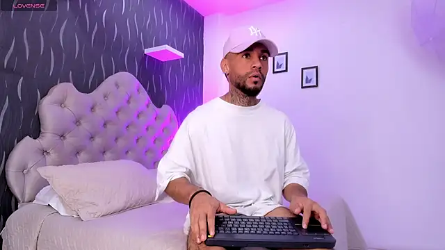 BruceNixon online show from 03/07/25, 09:27