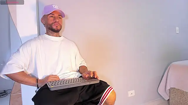 BruceNixon online show from 03/08/25, 12:33